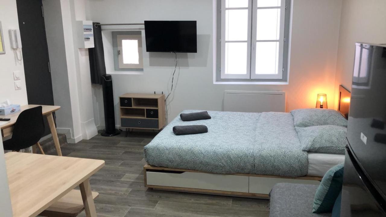 Jolis Appartements Au Coeur De Clermont Ferrand - Proche Jaude - Wifi Et Netflix Exteriör bild